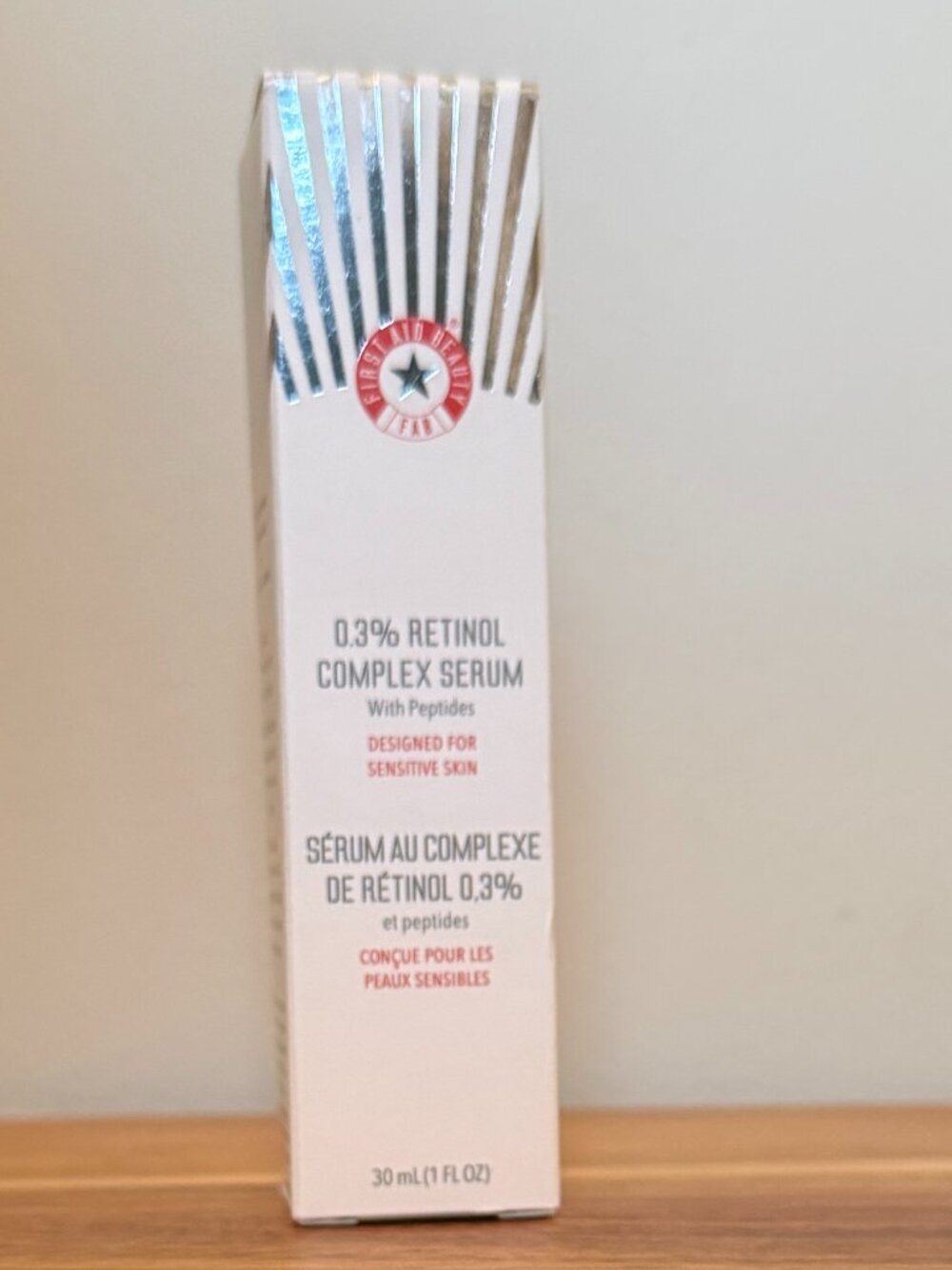 First Aid Beauty 0.3% Retinol Complex Serum With Peptides New In Box - Picture 1 of 1